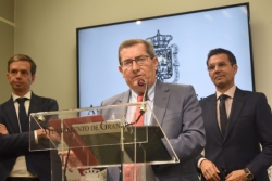 Diputación invierte más de tres millones en el ensanche y mejora de la seguridad vial en el Camino de Purchil