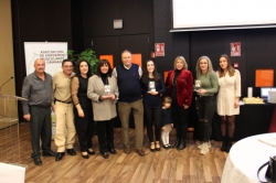 La diputada de Bienestar Social, premiada por ASEMGRA por su implicación en el movimiento asociativo