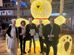 Tropimueble gana el primer premio del IV Concurso de Escaparates Navideños de Almuñécar 2022