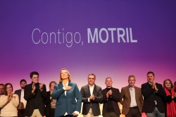 El PP de Motril presenta a su candidata ante un Teatro Calderón abarrotado