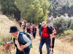 Almuñécar llevó este domingo a 40 senderistas de ruta entre el Pantano Los Bermejales y Alhama de Granada