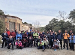Un total de 35 senderistas de Almuñécar participaron este domingo en una ruta entre Nívar y la Sierra la Yedra