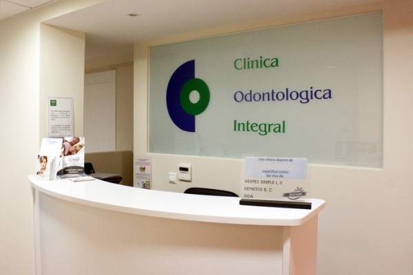 Cirugía e Implantes