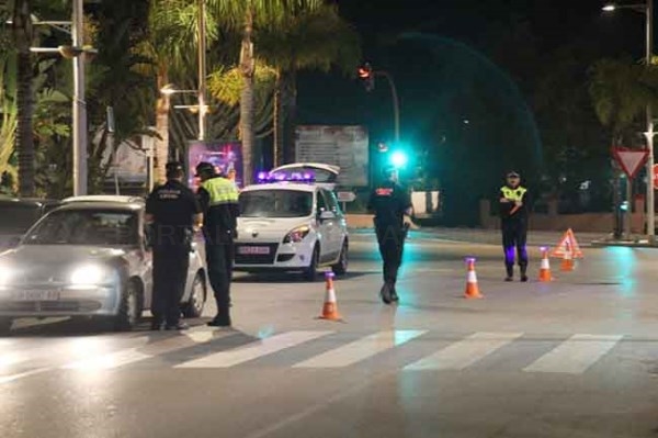 La Policía Local de Almuñécar detiene a dos personas por presunto quebrantamiento de orden de alejamiento y presunta detención ilegal abuso sexual a u