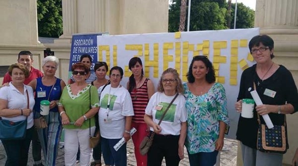 Afavida celebra este viernes mesas informativas y cuestación en Almuñécar