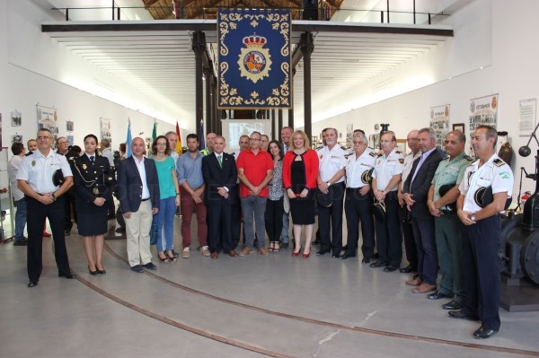 Inaugurada la exposición que conmemora los más de 70 años de servicio de la Policía Nacional en Motril