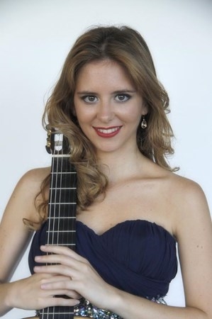 La guitarrista Mabel Millán dará un concierto este próximo lunes en Almuñécar