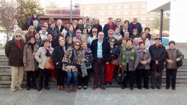 Más de 50 ‘Motrileños en Ruta’ disfrutan de los lugares más emblemáticos de Granada
