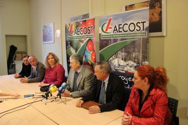 Flor Almón muestra el apoyo del Gobierno municipal a los empresarios granadinos y a las propuestas de desarrollo para Motril y su Comarca