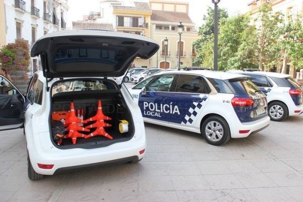 La Policía Local detiene a un individuo por un presunto delito de violencia de género y a otro por quebrantar una orden de alejamiento de sus padres