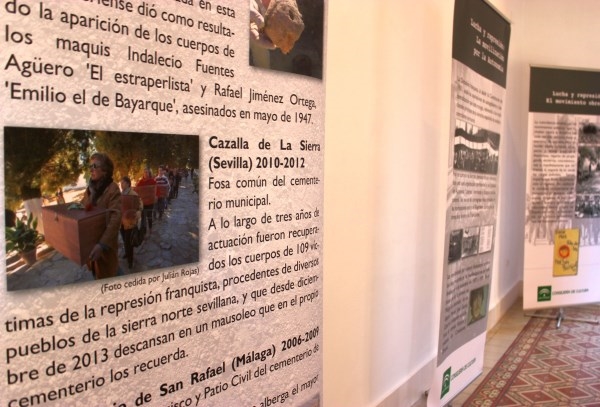 La exposición ‘Víctimas de la represión franquista en Andalucía’ repasa los años de la II República, el Franquismo y la Transición
