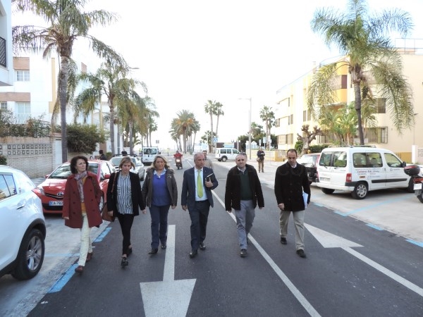 Mancomunidad finaliza las obras de mejora de redes en Avd. Juan Carlos I y Puerta del Mar.