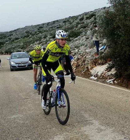 Los ciclistas Yasmina Botos y Carlos Rodríguez ganaron en junior y cadete la III Subida a la Virgen de la Sierra de Cabra