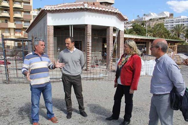 El Consistorio sexitano ha concedido casi una decena de proyectos de reforma de chiringuitos en sus playas.