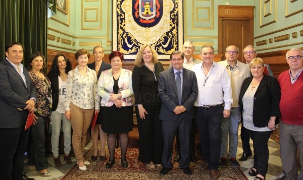 Diputación pone a disposición de los  empresarios de la Costa el sistema provincial de mediación y arbitraje