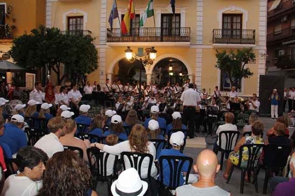 Cuatro horas de concierto puso el broche final al IV Festival Tropical de Banda de Música Nórdicas de Almuñécar