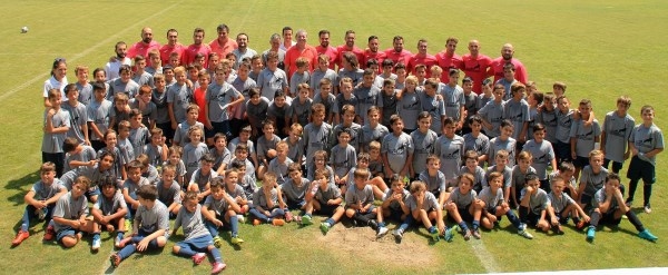 El concejal de Deportes resalta durante la visita de Lucas Alcaraz que el Campus Costa Tropical fortalece los valores de los más jóvenes