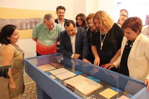 La Casa de la Condesa de Torre Isabel acoge desde este miércoles la exposición ‘El Éxodo de la Carretera de Almería’