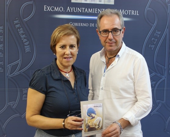 La Casa Condesa acoge desde este viernes la exposición ‘Sentimientos’, de la artista motrileña Sagrario Peramos
