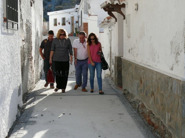 Las calles Granados y La Fuente cambian su imagen gracias a la intervención del Ayuntamiento