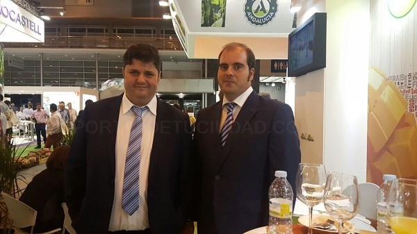 Almuñécar elogia la labor de promoción de las empresas sexitanas Frutas Los Cursos y Frutas Manzano en la feria Fruit Attaction de Madrid