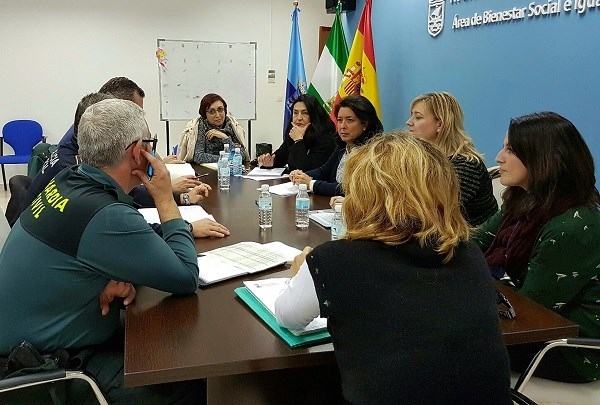 La Comisión Local de Seguimiento de Victimas de Violencia de Género de Almuñécar estudio la situación actual en el municipio sexitano.