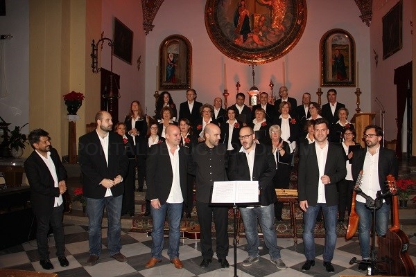 La Misa Criolla llenó de público la iglesia de la Encarnación de Almuñécar