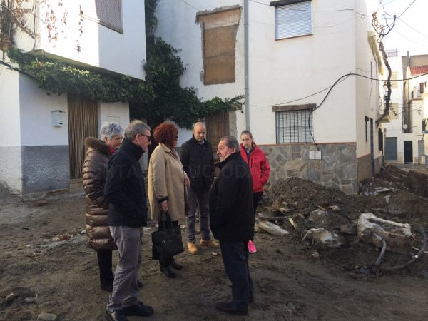 Órgiva remodela una de sus plazas al gusto de sus vecinos