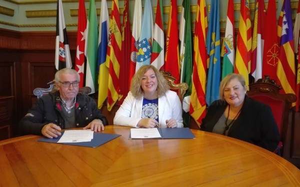 Ayuntamiento y Asociación de Comerciantes firman un acuerdo de colaboración para convertir a Motril en referente dentro de la Comarca