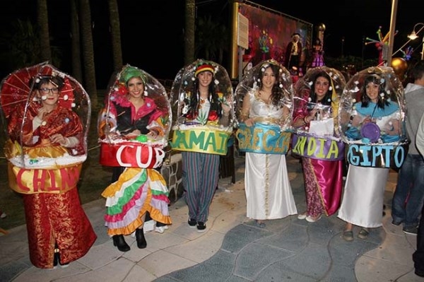 Almuñécar abre el plazo de inscripción para el Concurso del Disfraces del Carnaval 2017