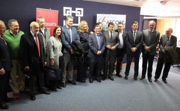 La defensa de la línea entre Motril y Melilla recaba el apoyo del tejido económico y social, partidos políticos e instituciones de la provincia