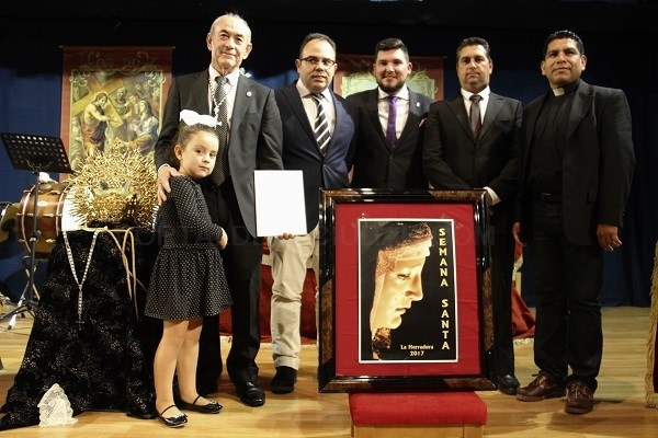 Enrique Trujillo Jiménez pregonó la Pasión de Cristo según La Herradura en un sentido y religioso acto