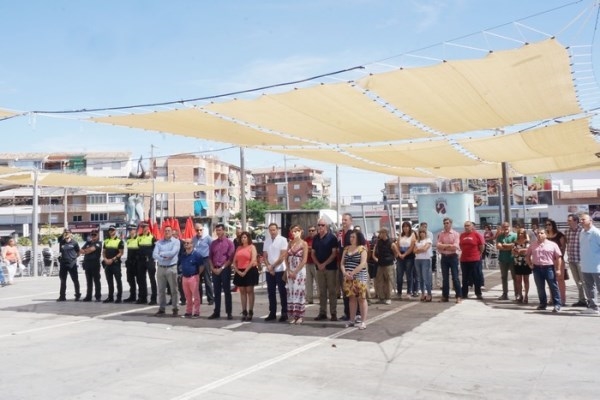 El Ayuntamiento de Armilla se ha sumado a la convocatoria de un minuto de silencio en solidaridad con las víctimas del atentado del pasado sábado