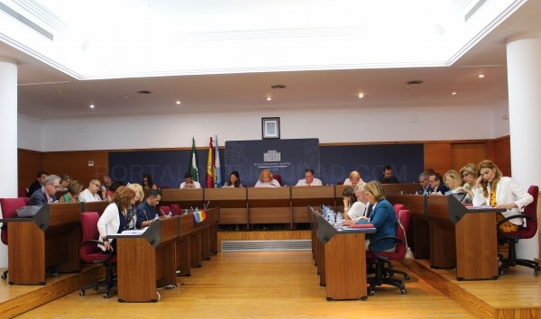 El Pleno aprueba por unanimidad solicitar a la Junta varias fincas situadas en el Cortijo Galindo, Cerro Mojicar-Tablones y Cortijo Vaquero
