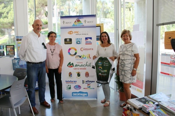 La AECC agradece el apoyo de Motril en el Reto CeroTresmiles