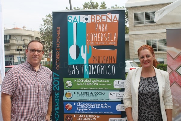 SALOBREÑA APUESTA POR NUEVOS RECURSOS PARA EL VIAJERO EN EL DÍA INTERNACIONAL DEL TURISMO