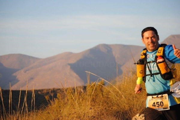 EL C. ATLETISMO ALMUÑÉCAR EN LA DESÉRTICA 2017 (MARCHA DE 70 KM).