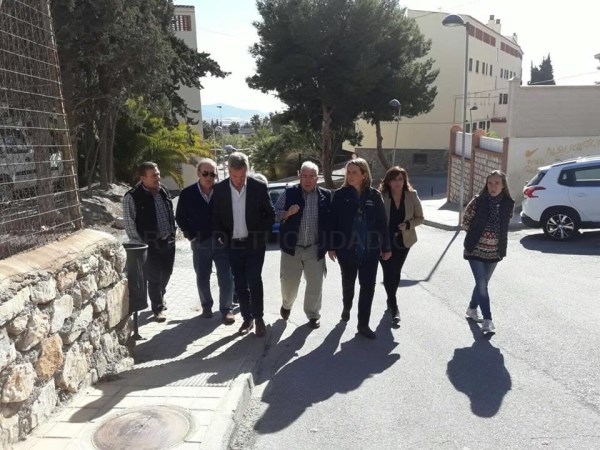 El PP visita el barrio de Aviación y pide mejoras