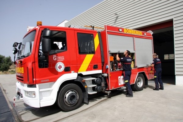 La Diputación ampliará este año la plantilla de la Agencia Provincial de Extinción de Incendios con la creación de ocho nuevas plazas de bombero