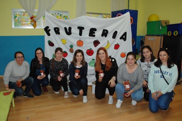 Los centros escolares siguen recibiendo las visitas enmarcadas en el programa nutricional ComeSano