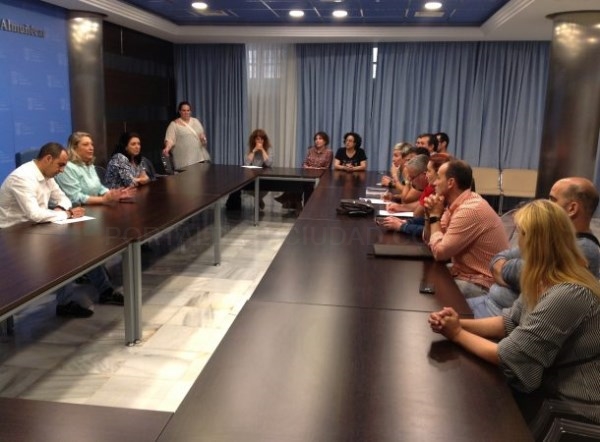 La Alcaldesa de Almuñécar se reunirá con el Delegado de Educación para conocer la propuesta de recortes de líneas y profesores en centros de Primaria