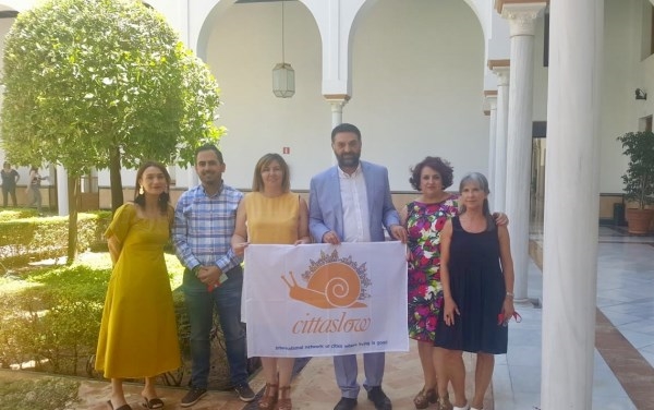 Bubión aborda con la Consejería de Turismo su Plan de Calidad Slow
