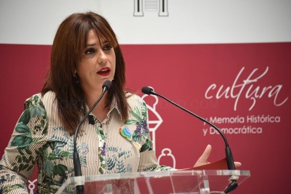 Diputación crea un servicio psicológico por Skipe para prevenir la violencia de género a las mujeres rurales