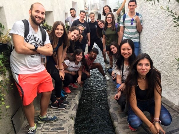 El Patronato de Turismo enseña la provincia a cien estudiantes de la Universidad de Granada