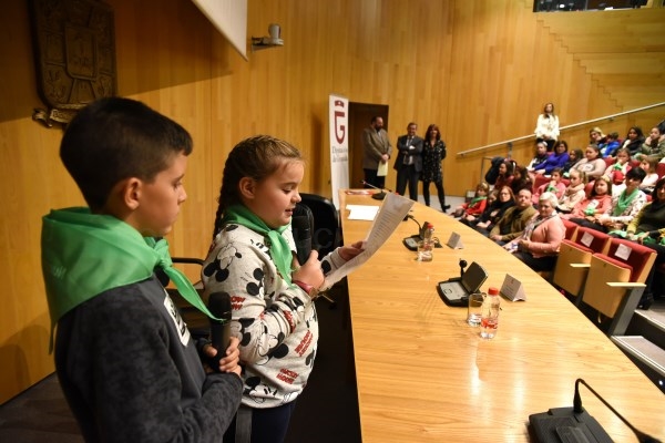 Escolares de 10 centros de la provincia reivindican sus derechos con motivo del Día Universal de la Infancia