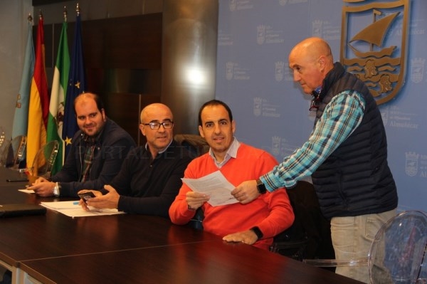 La Mesa del Agua de Almuñécar acuerda “ir todos a una” en sus reivindicaciones