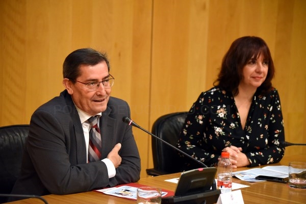 Un programa de Diputación permite que 114 mayores de la provincia se reúnan  para no pasar solos las fiestas navideñas