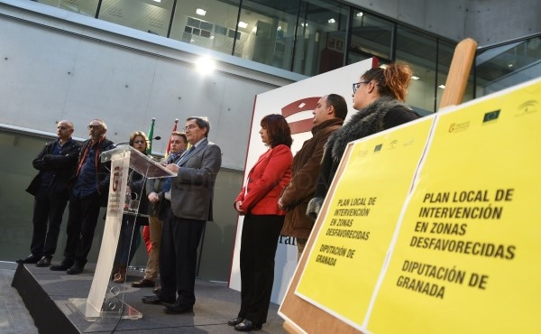 Diputación pone en marcha un plan en 6 barrios con dificultades de la provincia para combatir la exclusión social