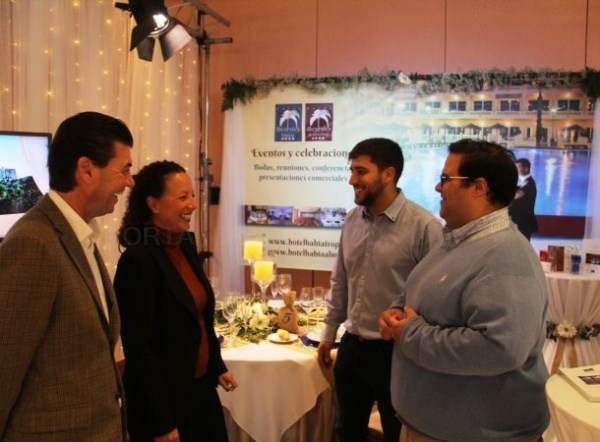 Más de un millar de personas visitaron la I Expo De Boda celebrada este pasado fin de semana en Almuñécar