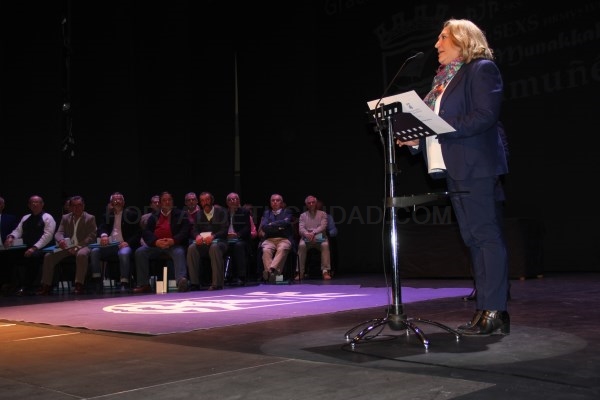 El Ayuntamiento de Almuñécar rinde homenaje a los trabajadores que se han jubilado en este mandato